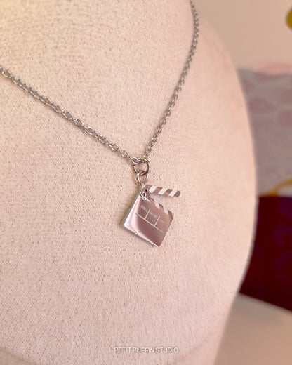 Collier et pendentif - Cinema