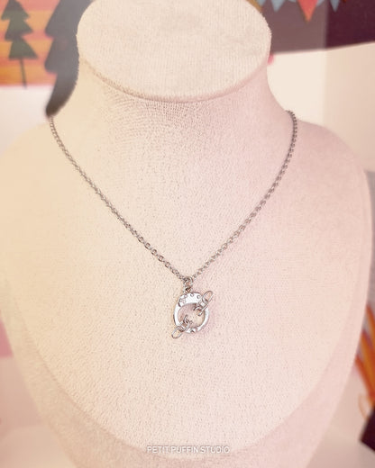 Collier et pendentif - Escape