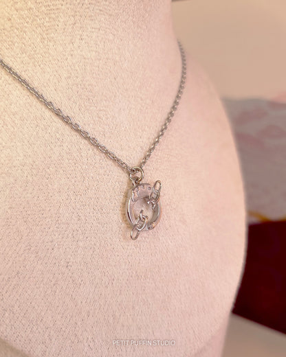 Collier et pendentif - Escape