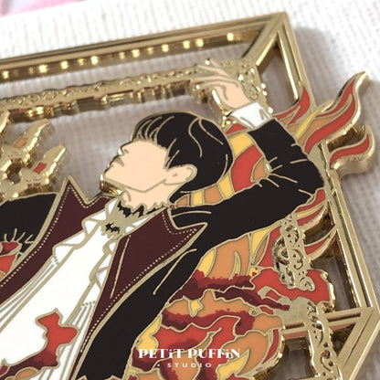 Seungmin - La broche en émail courroucée